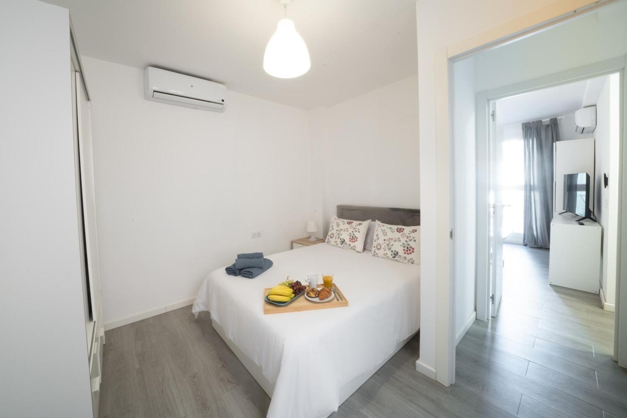 1 Room Playa Pedregalejo Малага Екстер'єр фото